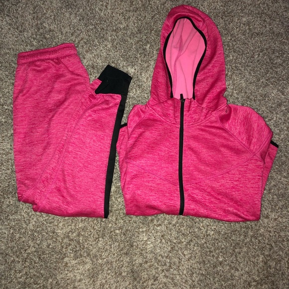 red fox sweatsuits